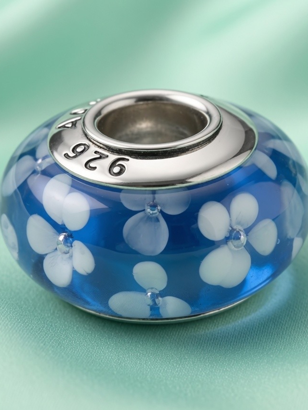 Blue Floral Glass Charm Bead Thaïlande